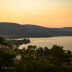 veduta del lago di bracciano dalla chiesa santa maria del riposo